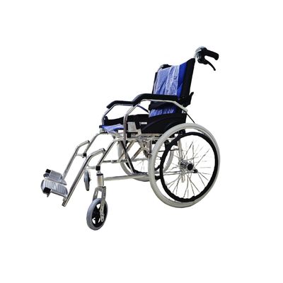 다기능 수동 접는 철 휠체어 79*28*73cm 12.7kg 사용자 친화적인 디자인